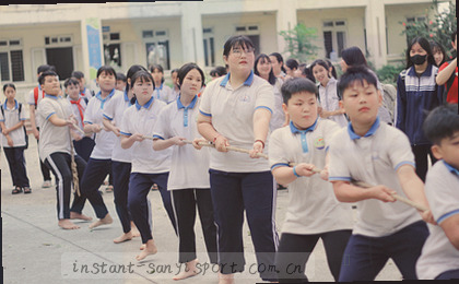 詹姆斯与库里 谁才是季后赛中更不可替代的基石
